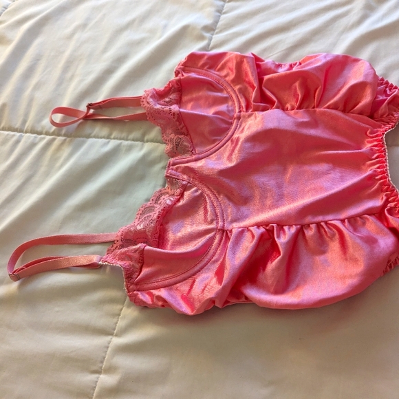 Lingerie Top - Picture 2 of 4